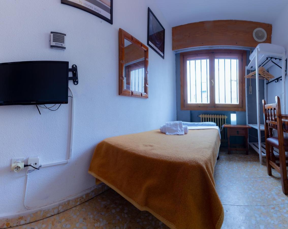 Casa De Huespedes Carabanchel By Vivere Stays Мадрид Екстериор снимка